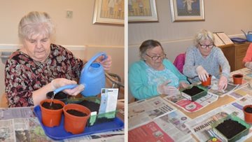Hayes care home Residents begin gardening club